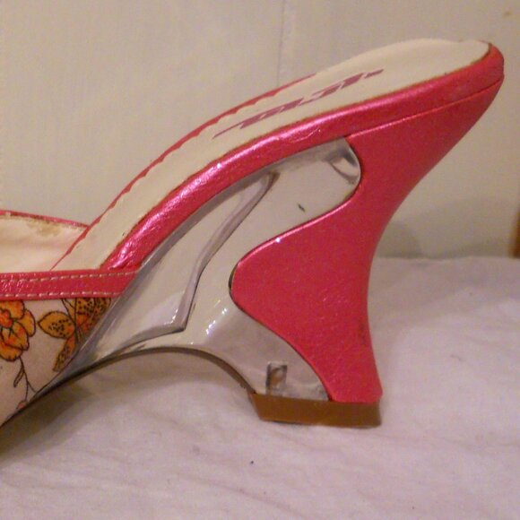HPLA Floral Pink Glitter Shoes size 6 Open Toe Rhinestone Accent Acrylic Heels - Picture 9 of 12